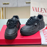 VALENTINO 25S GARAVANI ONE STUD XL PLATFORM SNEAKERS IN BLACK LAMBSKIN