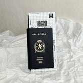 PASSPORT HOLDER 21 IN BLACK CALFSKIN