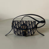 BOBBY EAST-WEST BAG 17 IN BLACK OBLIQUE JACQUARD