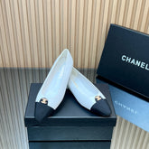 CHANEL 25S BALLET FLATS LOGO IN WHITE CALFSKIN AND BLACK CANVAS GOLD HARDWARE