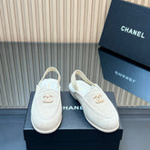 CHANEL 25S BACK STRAP MULE 15MM IN IVORY SUEDE AND WOOL GOLD HARDWARE