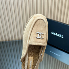 CHANEL 25S BACK STRAP MULE 15MM IN LIGHT BROWN SUEDE AND WOOL SILVER HARDWARE
