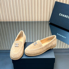 CHANEL 25S TEDDY LOAFER 15MM IN LIGHT BROWN SUEDE SILVER HARDWRE