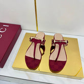 THONG SANDALS IN RED FABRIC PRINTED LOGO WITH GOLD HARDWARE