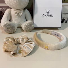 WHITE VELVET HAIRBAND 124630