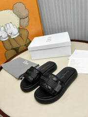 PLATFORM SLIDES 25S 50MM IN BLACK CALFSKIN AND ELECTRIC FABRIC