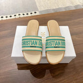 DWAY SLIDES IN BEIGE AND GREEN TECHNICAL FABRIC
