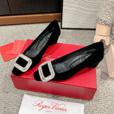 BELLE VIVIER PUMPS IN BLACK VELVET