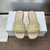 DIOR 25S D-LANE SLIDE LIGHT BEIGE CALFSKIN AND YELLOW BRAIDED RAFFIA
