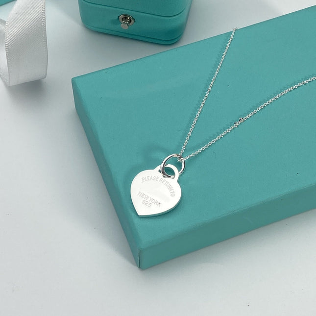 HEART PEDANT SILVER NECKLACE