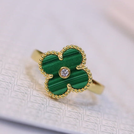 CLOVER MALACHITE RING GOLD DIAMOND