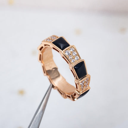 SERPENTI RING PINK GOLD BLACK MOP DIAMOND PAVED 4MM