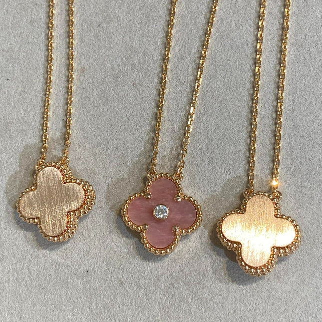 CLOVER RHODONITE 1 DIAMOND PINK GOLD NECKLACE