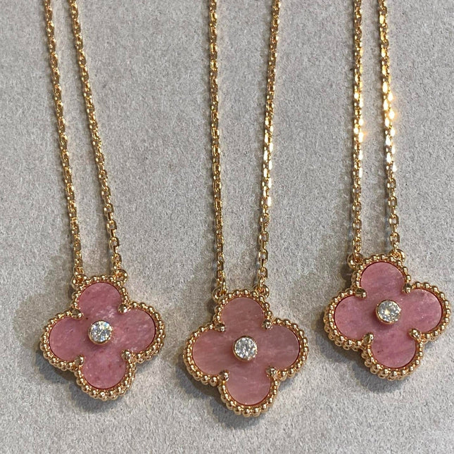 CLOVER RHODONITE 1 DIAMOND PINK GOLD NECKLACE