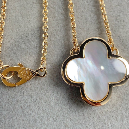 PURE CLOVER PINK GOLD MOP NECKLACE