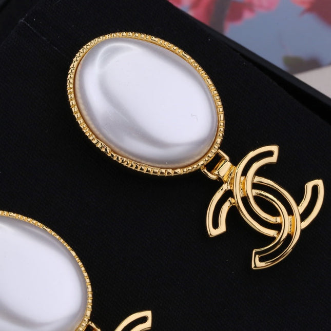 DOUBLE C GOLD WHITE DROP EARRINGS