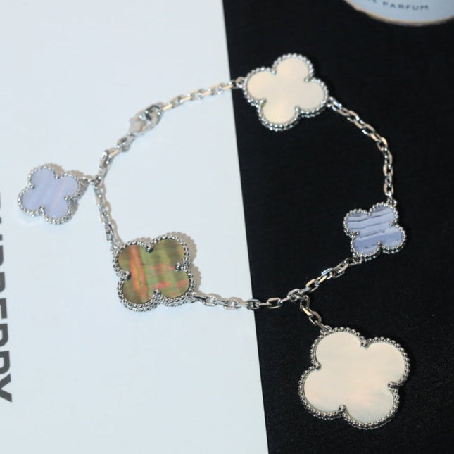 CLOVER BRACELET 5 MOTIFS MOP CHALCEDONY SILVER