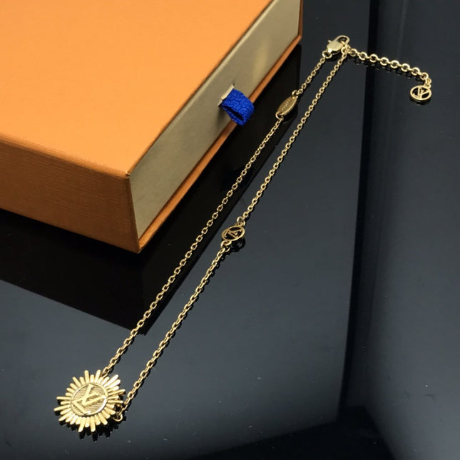 LV SUN PEDANT GOLD NECKLACE