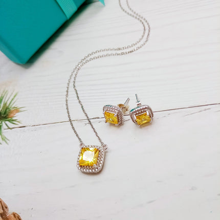 SPARKLERS CITRINE GEMSTONE PENDANT NECKLACE STERLING SILVER