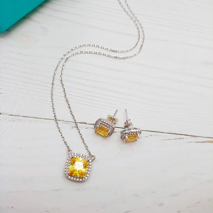 SPARKLERS CITRINE GEMSTONE PENDANT NECKLACE STERLING SILVER