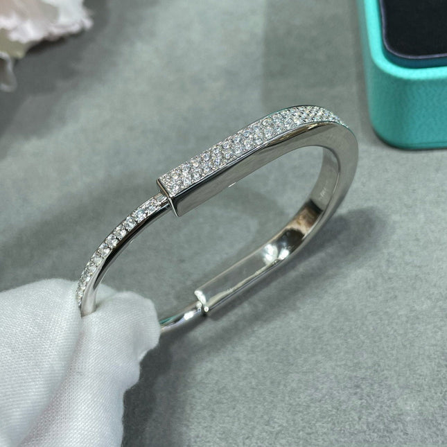 LOCK BRACELET DIAMOND PAVED