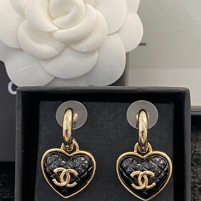 HEART CC QUILTED DROP EARRINGS