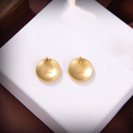 CIRCLE ANAGRAM GOLD STUD EARRINGS