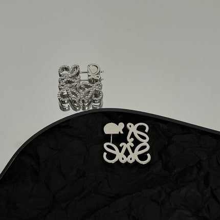 PAVED ANAGRAM MINI SILVER EARRINGS