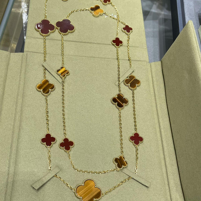 CLOVER 16 MOTIF CARNELIAN TIGER EYE PINK GOLD NECKLACE