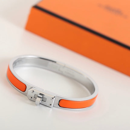 HM KELLY ORANGE BRACELET