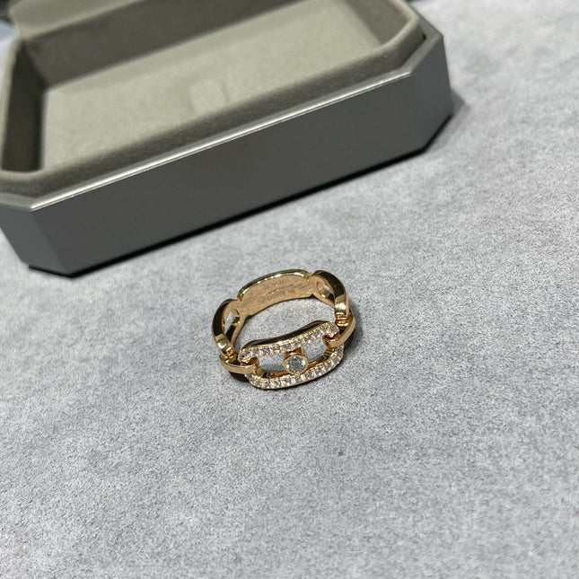 MOVE LINK DIAMOND PAVED RING