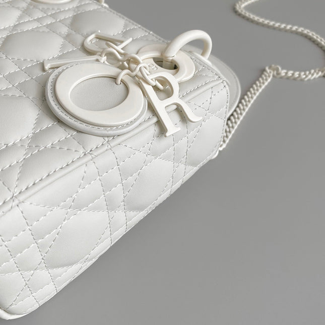 MINI LADY 17 MY ABC WHITE LAMBSKIN