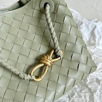 BV SMALL ANDIAMO 25CM LIGHT GREEN LAMBSKIN