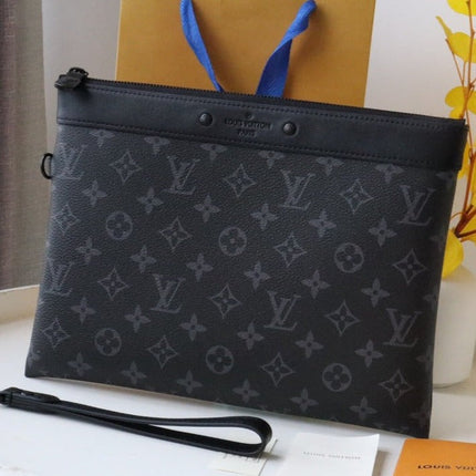 POCHETTE TO GO 30 MONOGRAM ECLIPSE