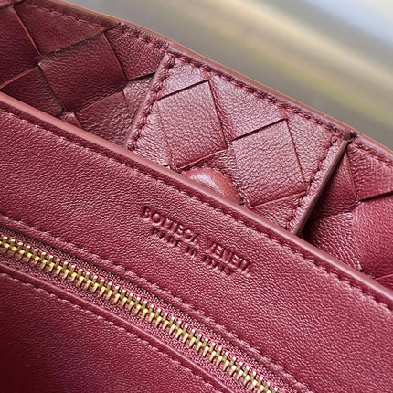 BV SMALL ANDIAMO 25CM DARK RED LAMBSKIN