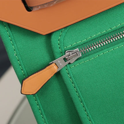 HM HERBAG ZIP 31 BAMBOO GREEN AND BRONZE CANVAS