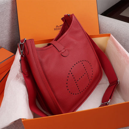 HM EVELYNE BAG 28 RED CALFSKIN