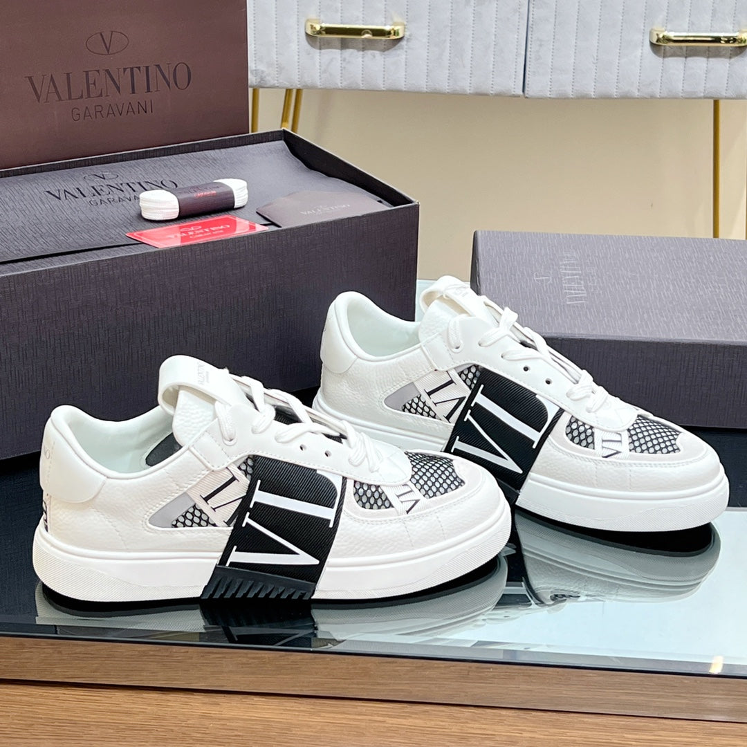 VALENTINO 25S GARAVANI VL7N SNEAKERS IN WHITE MIX BLACK LAMBSKIN