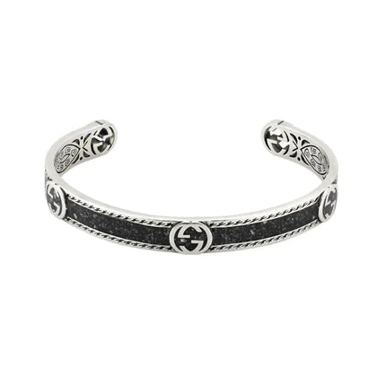 GG INTERLOCKING G ENAMEL CUFF BRACELET SILVER & BLACK