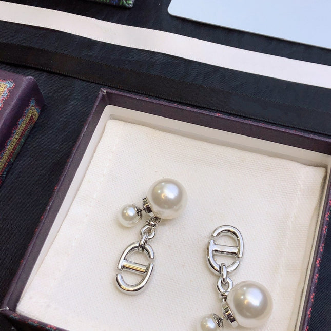 CD DROP PEARL TRIBALES EARRINGS SILVER