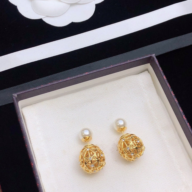 CD TRIBALES PEARL GOLD DIAMOND EARRINGS