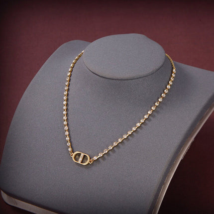 CD NECKLACE GOLD DIAMOND