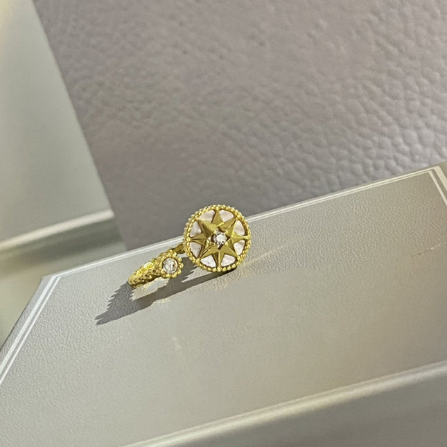 ROSE DES VENTS RING GOLD DIAMOND