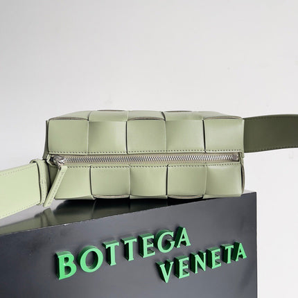 BV SMALL BRICK 24CM LIGHT GREEN LAMBSKIN