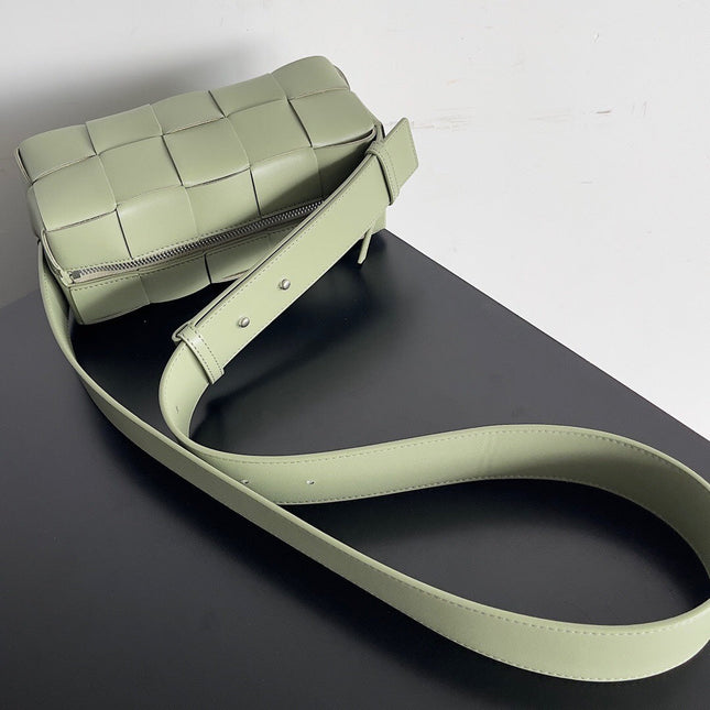 BV SMALL BRICK 24CM LIGHT GREEN LAMBSKIN