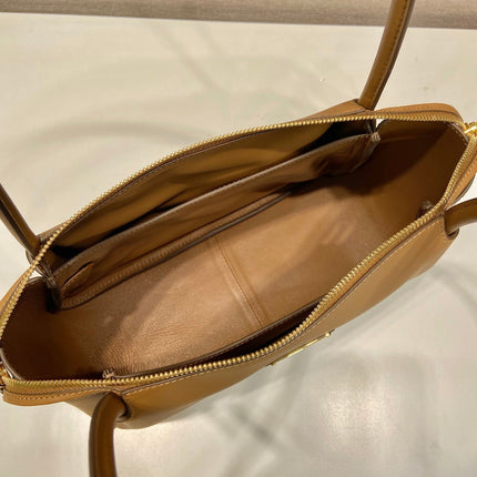 PRA 28 LARGE BEIGE CALFSKIN HANDBAG