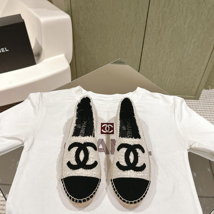 ESPADRILLES LOAFERS IN WHITE TWEED WITH BLACK LOGO