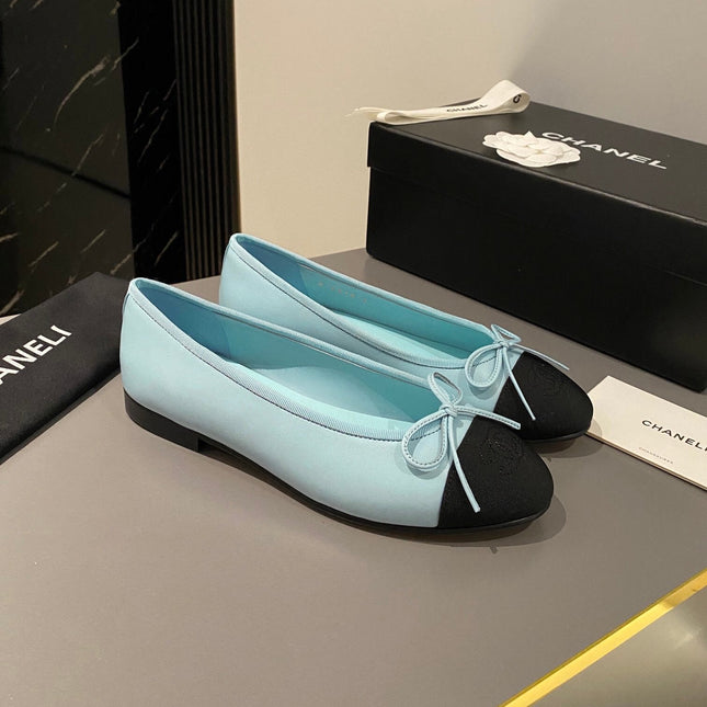 BALLET FLATS LIGHT BLUE BLACK LAMBSKIN