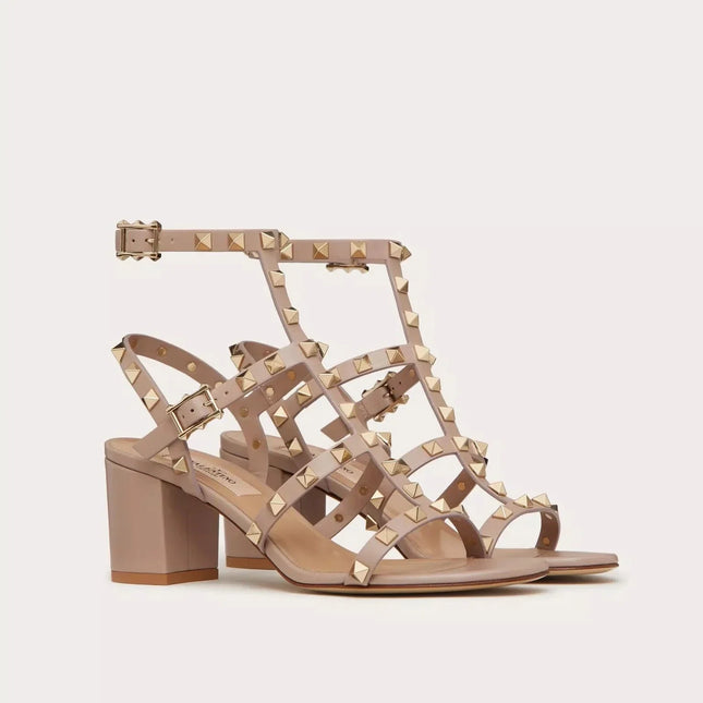 ROCKSTUD CALFSKIN ANKLE STRAP 60 SANDAL BEIGE