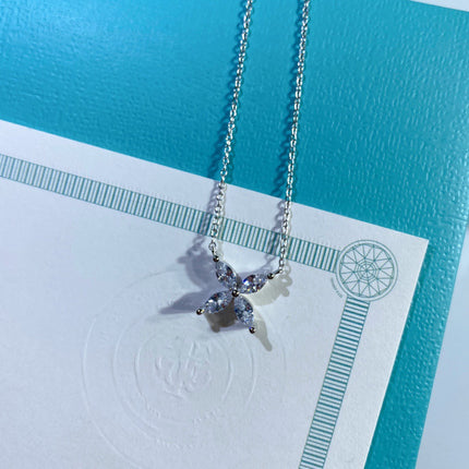 PLATINUM AND DIAMOND VICTORIA PENDANT NECKLACE